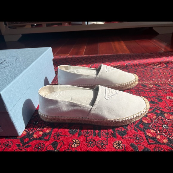 Prada logo espadrilles - Picture 6 of 8
